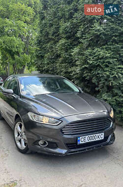 Седан Ford Fusion 2015 в 