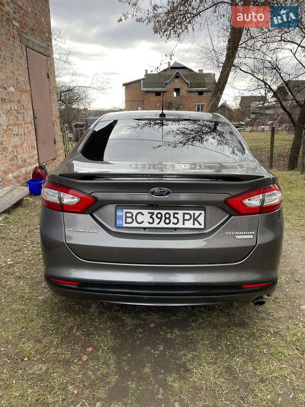 Седан Ford Fusion 2014 в Ивано-Франковске