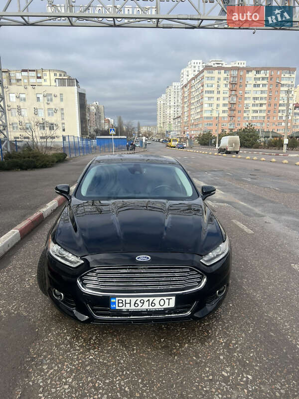 Ford Fusion 2015
