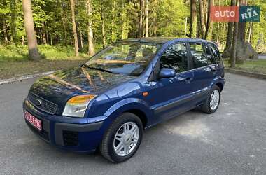 Хэтчбек Ford Fusion 2008 в 