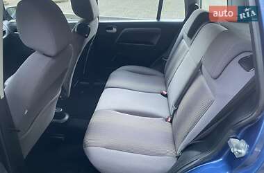 Хэтчбек Ford Fusion 2008 в 