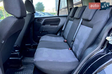 Хэтчбек Ford Fusion 2009 в 