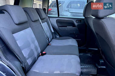 Хэтчбек Ford Fusion 2009 в 