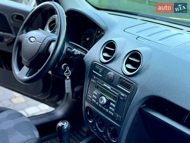 Хетчбек Ford Fusion 2009 в Хмельницькому