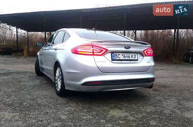 Седан Ford Fusion 2014 в 