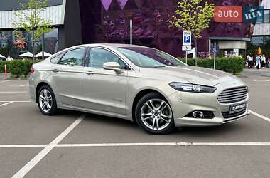 Седан Ford Fusion 2015 в Києві
