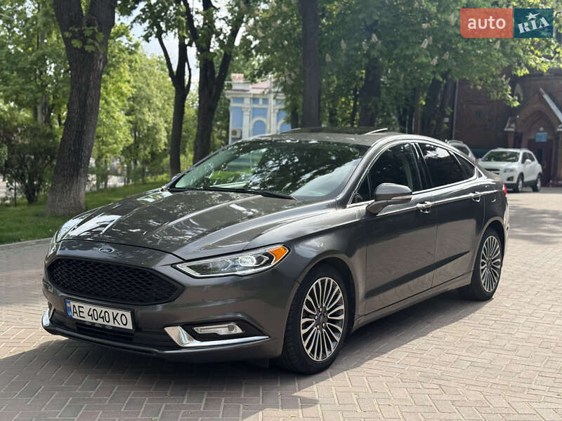 Седан Ford Fusion 2016 в Сумах