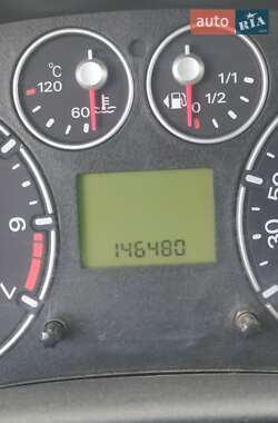 Хэтчбек Ford Fusion 2010 в 