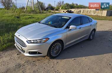 Седан Ford Fusion 2014 в 