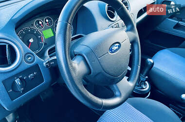 Хэтчбек Ford Fusion 2007 в 