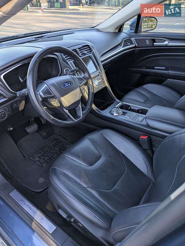 Седан Ford Fusion 2018 в Одессе