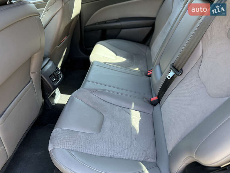 Седан Ford Fusion 2017 в Кривом Роге фото 14 Седан Ford Fusion 2017 в Кривом Роге