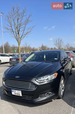 Седан Ford Fusion 2015 в Тернополі