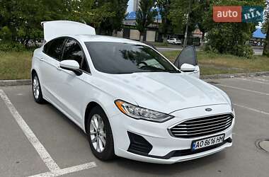 Седан Ford Fusion 2019 в Киеве