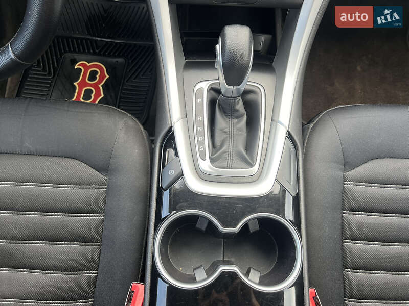 Седан Ford Fusion 2015 в Луцке фото 24 Седан Ford Fusion 2015 в Луцке