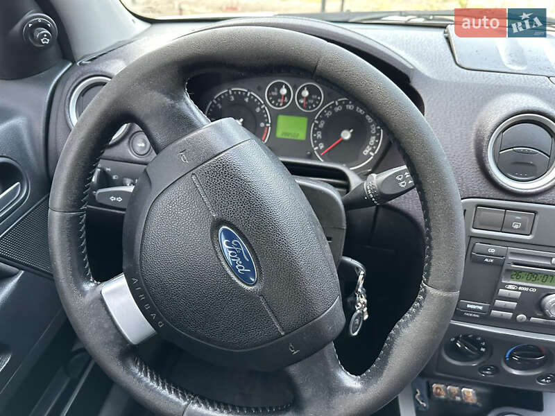 Хетчбек Ford Fusion 2007 в Рівному