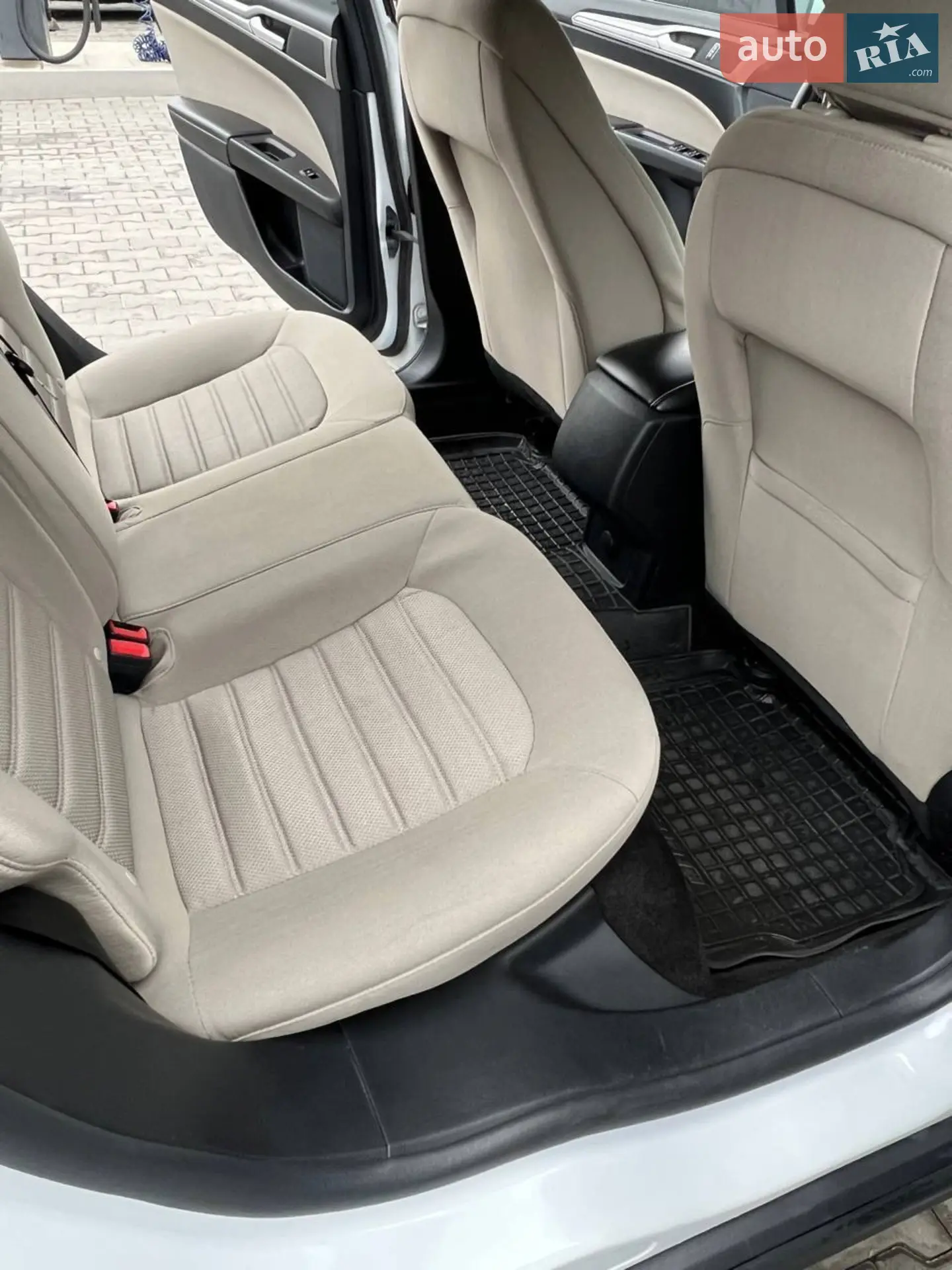 2020 Ford Fusion - мініатюра 8