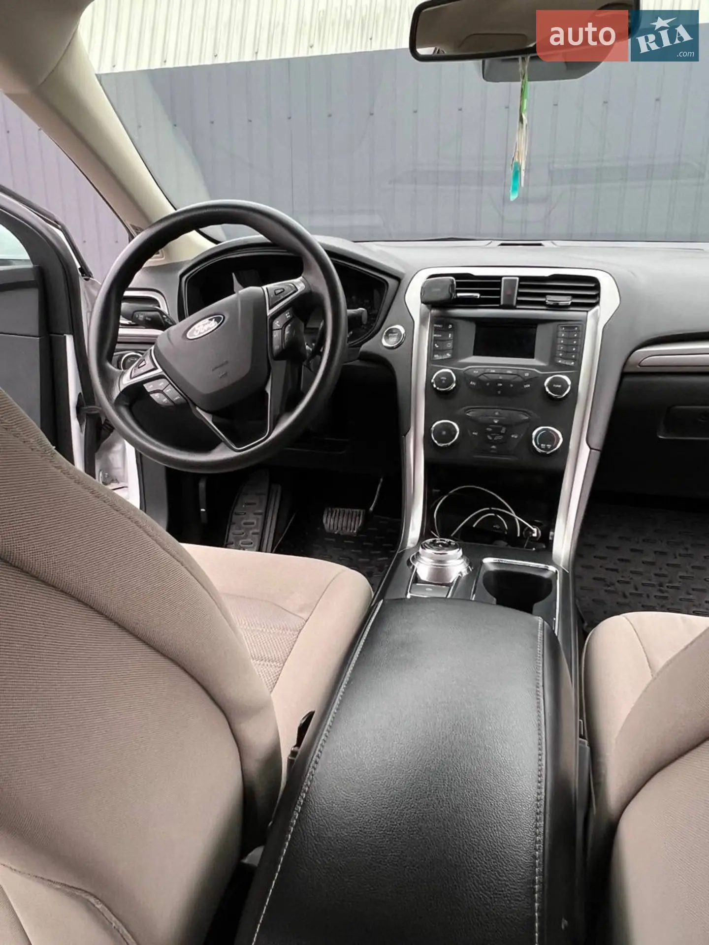 2020 Ford Fusion - мініатюра 6