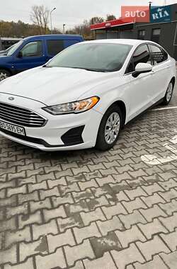 Ford Fusion 2020