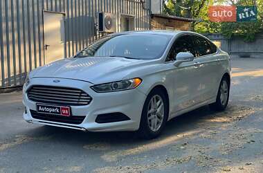 Седан Ford Fusion 2014 в Киеве