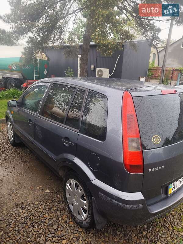 Хетчбек Ford Fusion 2004 в Івано-Франківську