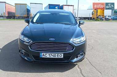 Седан Ford Fusion 2014 в 