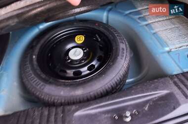 Хетчбек Ford Fusion 2010 в 