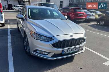 Седан Ford Fusion 2016 в 