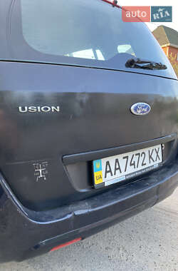 Хэтчбек Ford Fusion 2005 в 