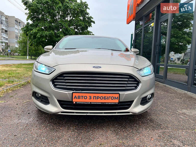 Седан Ford Fusion 2014 в Кропивницком