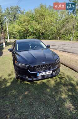 Седан Ford Fusion 2013 в Полтаве
