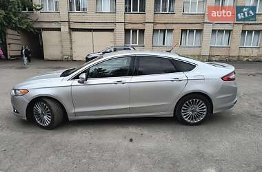 Седан Ford Fusion 2014 в 