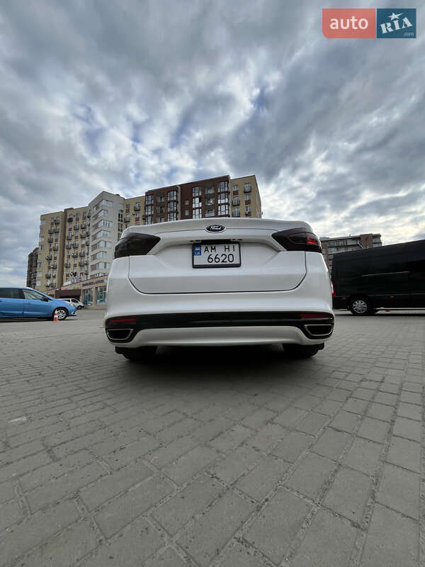 Седан Ford Fusion 2014 в Житомире
