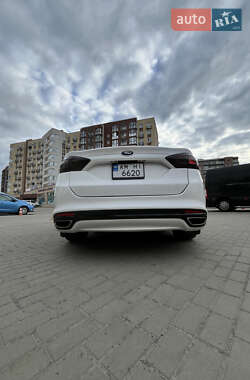 Седан Ford Fusion 2014 в 