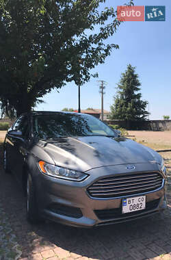 Седан Ford Fusion 2014 в Львове
