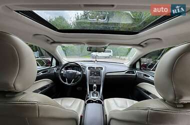 Седан Ford Fusion 2014 в 
