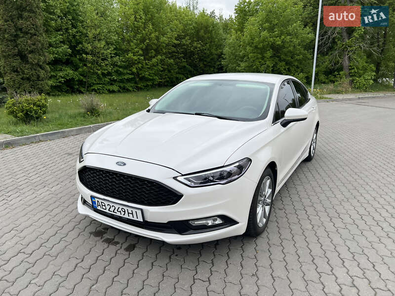 Седан Ford Fusion 2016 в Виннице