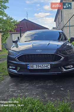 Седан Ford Fusion 2016 в 