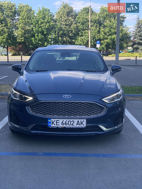 Седан Ford Fusion 2018 в Днепре