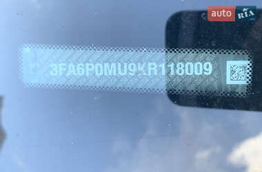 Седан Ford Fusion 2018 в 