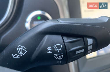 Седан Ford Fusion 2018 в 