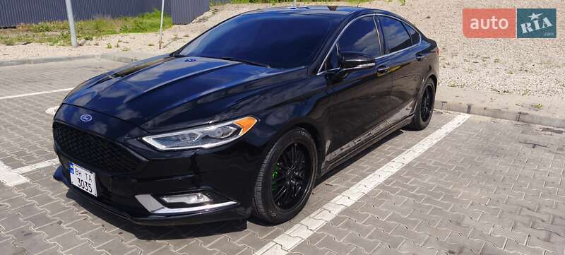 Ford Fusion 2017