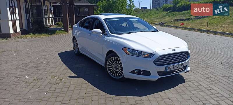 Седан Ford Fusion 2013 в Полтаве