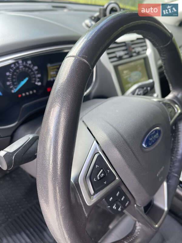 Седан Ford Fusion 2015 в Киеве фото 11 Седан Ford Fusion 2015 в Киеве