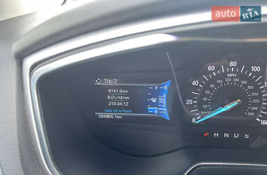 Седан Ford Fusion 2015 в 