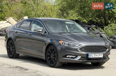 Седан Ford Fusion 2016 в Львове