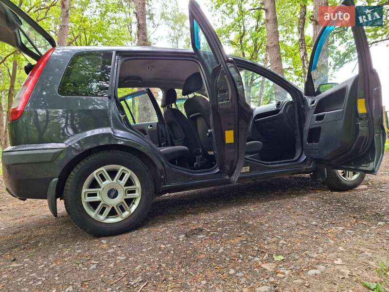 Хэтчбек Ford Fusion 2006 в Львове фото 6 Хэтчбек Ford Fusion 2006 в Львове