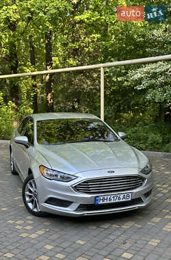 Седан Ford Fusion 2017 в Одесі
