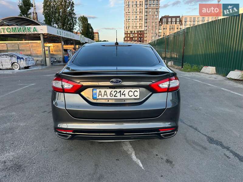Седан Ford Fusion 2016 в Киеве