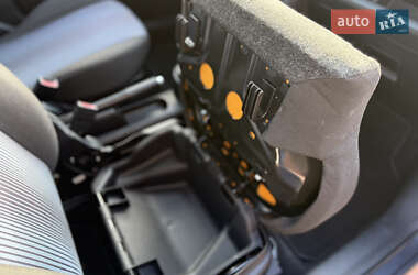 Хэтчбек Ford Fusion 2008 в 